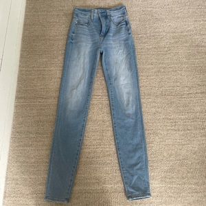 AE Dream Super High-Waisted Jegging